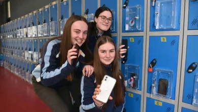نظام Phone Away Box يطبق لأول مرة في مدارس بريطانيا 2023
